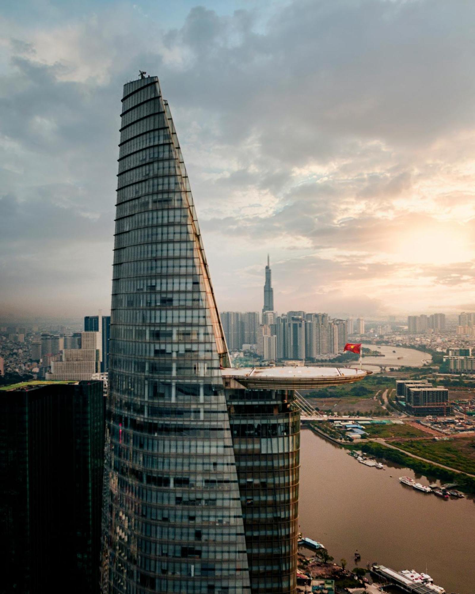 Honghome The Nami Building TP. Hồ Chí Minh